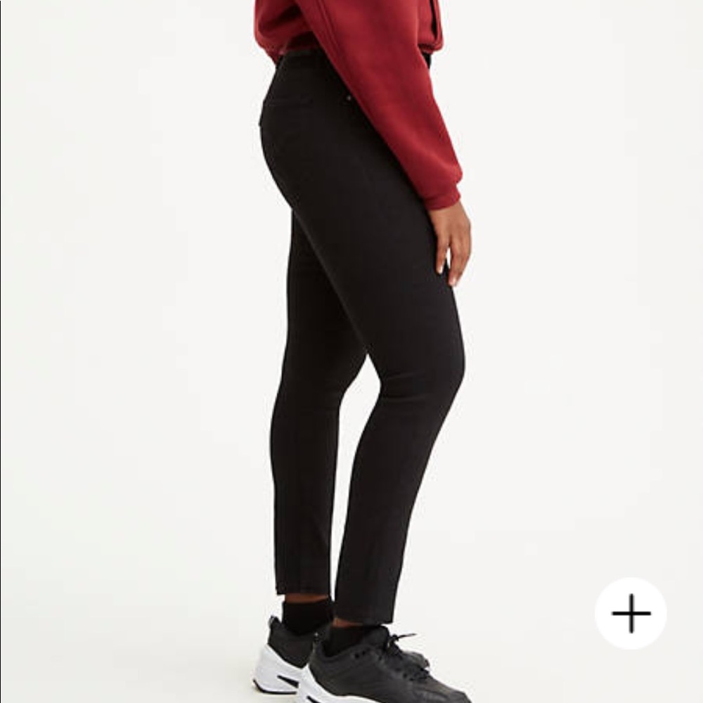 Levi’s 721 High Rise Skinny Black Jeans—26 - Picture 2 of 16